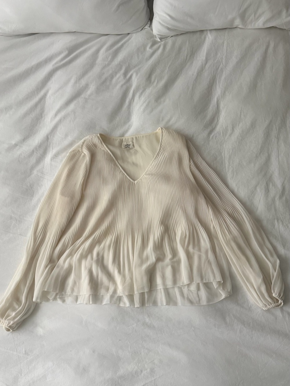 Aritzia Wilfred Blouse